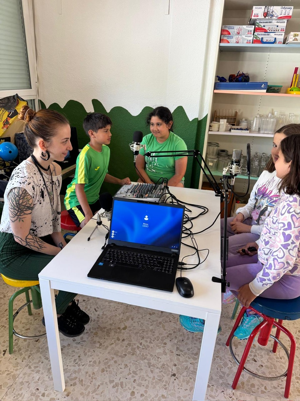 Una entrevista muy especial con los alumnos del CEIP Giner de los Ríos de Yecla