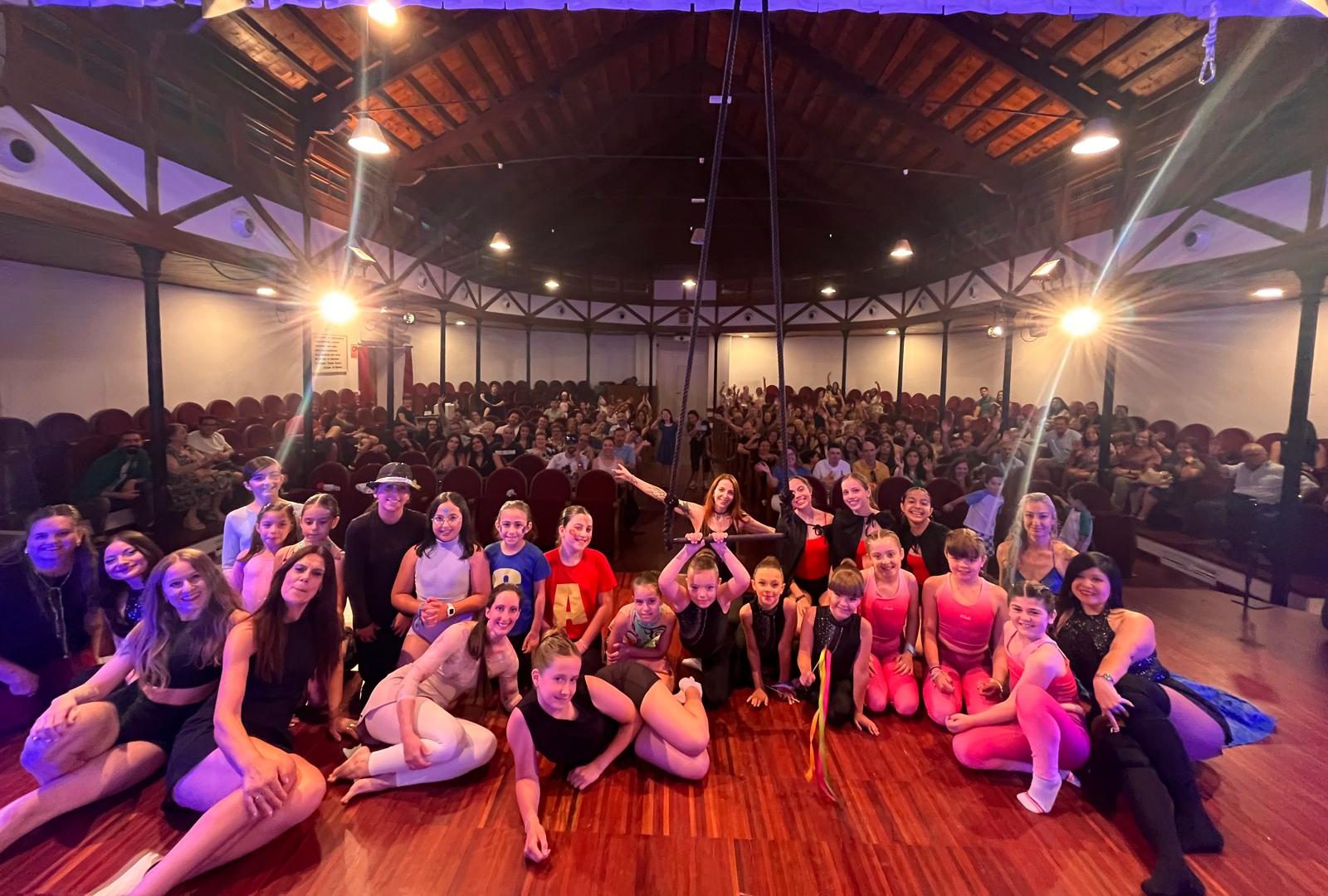 Primera Gala de Fin de Curso de Endanzada: El arte vuela en Yecla